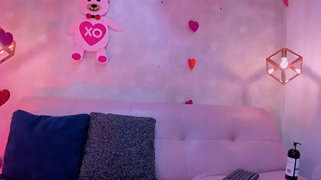 Angel Khouri online show from February 2025 03:24:01 AM