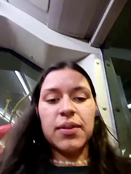 Snapshot of Danni_shy chatting on February 2025 01:43:01 AM Danni shy online show from February 2025 01:43:01 AM