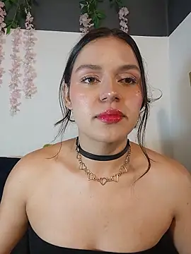 Danni shy online show from May 2026 11:22:02 PM
