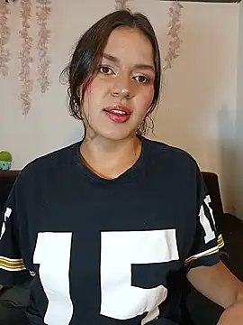 Danni shy online show from May 2026 08:25:01 PM