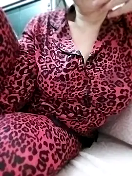 Snapshot of derya35 chatting on December 2025 04:16:01 PM derya35 online show from December 2025 04:16:01 PM