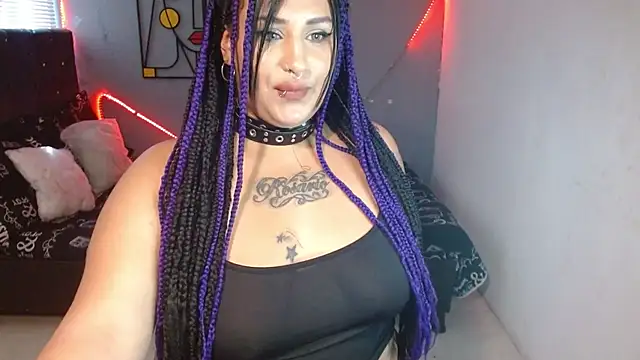 Snapshot of brittanysexhot chatting on January 2025 06:52:01 PM brittanysexhot online show from January 2025 06:52:01 PM