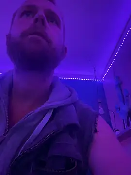 bjay1210 online show from February 2026 07:05:01 AM