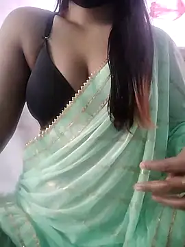 Snapshot of muskan-Sharma chatting on February 2025 08:44:01 AM muskan-Sharma online show from February 2025 08:44:01 AM