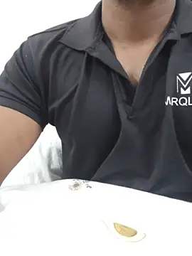 hot boy dic online show from February 2026 01:56:02 PM