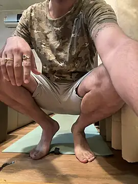 Snapshot of skyisthelimit12 chatting on March 2025 01:54:01 AM skyisthelimit12 online show from March 2025 01:54:01 AM