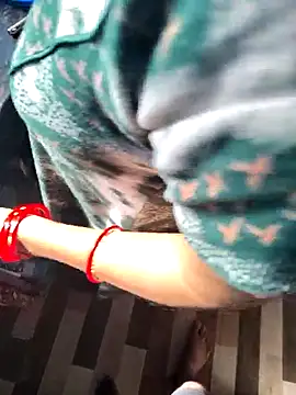 lovelygirl4567 online show from September 2025 03:43:01 AM