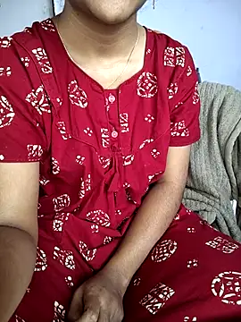 lovelygirl4567 online show from November 2025 05:18:01 AM