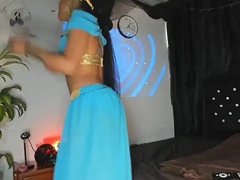 bronwgirl69 online show from October 2025 07:47:01 PM