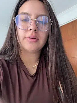 Gretta Hot online show from March 2025 03:40:02 PM