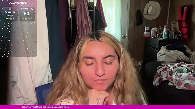 mamifresita online show from August 2026 10:35:01 PM