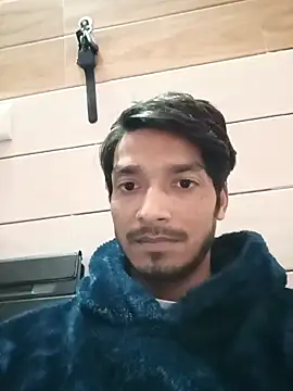 Snapshot of Tarun_0026 chatting on January 2025 02:00:02 PM Tarun 0026 online show from January 2025 02:00:02 PM