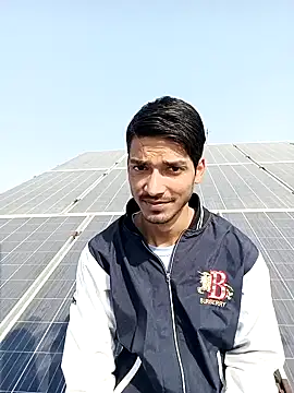 Snapshot of Tarun_0026 chatting on January 2025 06:03:01 AM Tarun 0026 online show from January 2025 06:03:01 AM