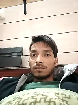 Snapshot of Tarun_0026 chatting on February 2025 01:19:02 PM Tarun 0026 online show from February 2025 01:19:02 PM
