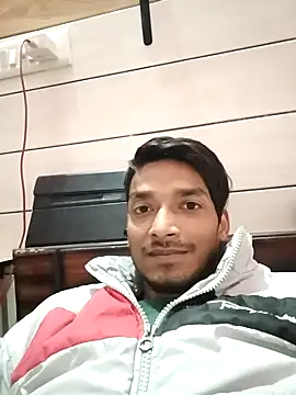 Snapshot of Tarun_0026 chatting on February 2025 01:51:02 PM Tarun 0026 online show from February 2025 01:51:02 PM