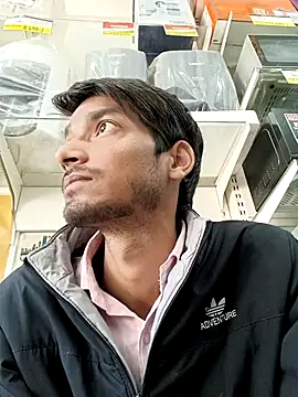 Snapshot of Tarun_0026 chatting on February 2025 05:51:02 AM Tarun 0026 online show from February 2025 05:51:02 AM