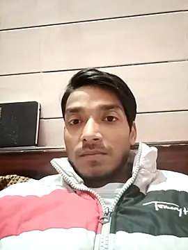Snapshot of Tarun_0026 chatting on February 2025 02:37:01 PM Tarun 0026 online show from February 2025 02:37:01 PM