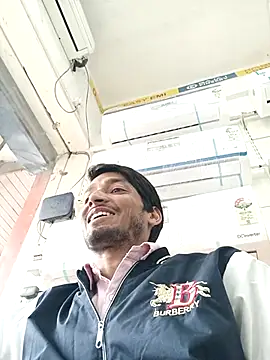 Snapshot of Tarun_0026 chatting on February 2025 08:04:01 AM Tarun 0026 online show from February 2025 08:04:01 AM