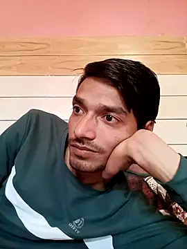 Snapshot of Tarun_0026 chatting on March 2025 06:05:01 AM Tarun 0026 online show from March 2025 06:05:01 AM
