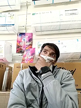 Snapshot of Tarun_0026 chatting on March 2025 08:30:01 AM Tarun 0026 online show from March 2025 08:30:01 AM