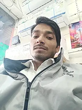 Snapshot of Tarun_0026 chatting on March 2025 11:42:02 AM Tarun 0026 online show from March 2025 11:42:02 AM
