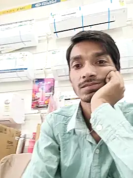 Snapshot of Tarun_0026 chatting on March 2025 12:33:02 PM Tarun 0026 online show from March 2025 12:33:02 PM