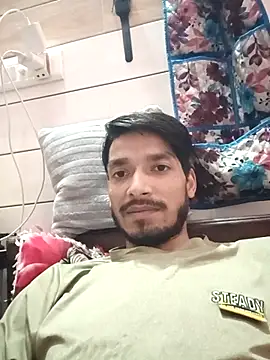 Snapshot of Tarun_0026 chatting on May 2026 02:13:01 PM Tarun 0026 online show from May 2026 02:13:01 PM