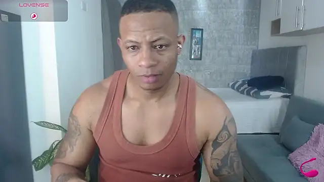 Josep Ston online show from November 2025 10:20:02 PM