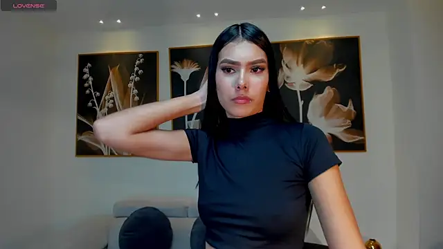 NiaSalvatore online show from March 2025 11:39:02 AM