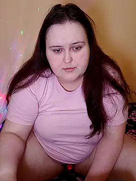 Snapshot of Masha_meow chatting on April 2026 08:28:02 AM Masha meow online show from April 2026 08:28:02 AM