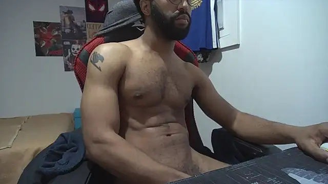 Snapshot of kevi_cocks chatting on January 2025 09:57:02 AM kevi cocks online show from January 2025 09:57:02 AM