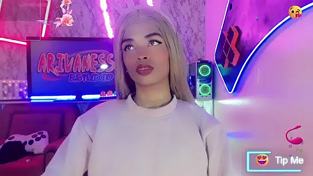 Gisele fox online show from February 2025 01:32:01 AM