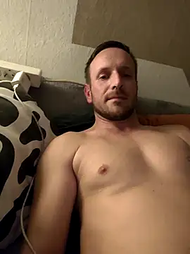 Snapshot of Geiler_Staender chatting on November 2025 10:19:02 PM Geiler Staender online show from November 2025 10:19:02 PM