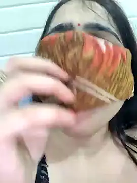 Snapshot of shreya1765 chatting on January 2025 12:17:02 PM shreya1765 online show from January 2025 12:17:02 PM