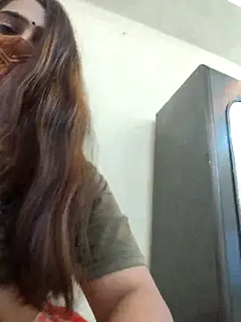 Snapshot of shreya1765 chatting on September 2025 12:40:02 PM shreya1765 online show from September 2025 12:40:02 PM