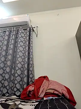 Snapshot of shreya1765 chatting on November 2025 11:00:02 AM shreya1765 online show from November 2025 11:00:02 AM