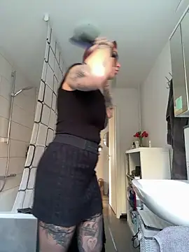 Mia-Fuchs online show from March 2025 07:34:02 AM