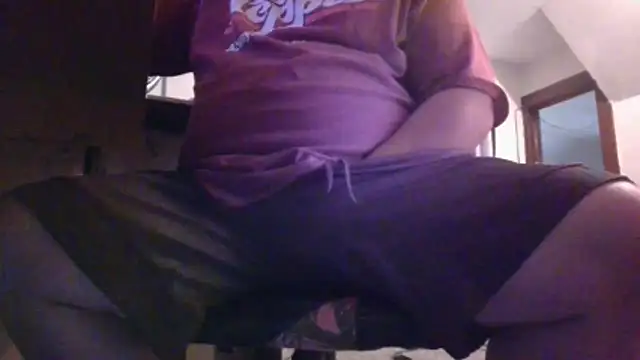 Snapshot of thickdaddy10 chatting on November 2025 10:41:01 PM thickdaddy10 online show from November 2025 10:41:01 PM