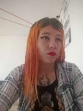 Snapshot of Marcelin-Thompson chatting on February 2025 04:52:01 PM Marcelin-Thompson online show from February 2025 04:52:01 PM