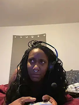 Snapshot of Yoshibaby2670 chatting on February 2025 04:15:02 AM Yoshibaby2670 online show from February 2025 04:15:02 AM