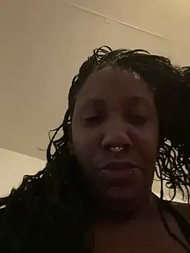 Snapshot of Yoshibaby2670 chatting on February 2025 10:36:01 PM Yoshibaby2670 online show from February 2025 10:36:01 PM