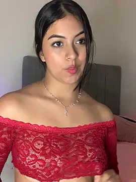 Snapshot of Julii- chatting on January 2025 03:11:02 PM Julii- online show from January 2025 03:11:02 PM