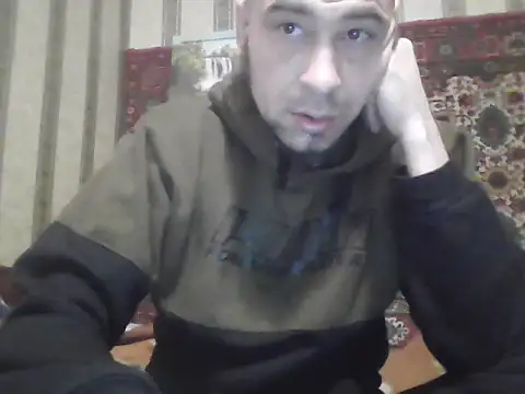 AlferezzSolvajo online show from October 2025 06:46:02 AM