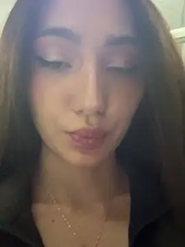 Maddy Jones online show from January 2025 05:11:01 AM