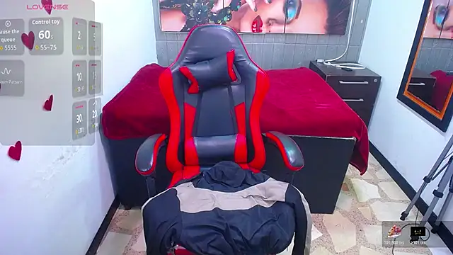 Snapshot of Anniee_x chatting on February 2026 12:45:02 PM Anniee x online show from February 2026 12:45:02 PM