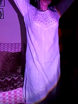 Angelnirvanaa online show from October 2025 04:09:02 PM