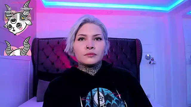 Snapshot of jinxv_nuss chatting on October 2025 11:42:02 AM jinxv nuss online show from October 2025 11:42:02 AM