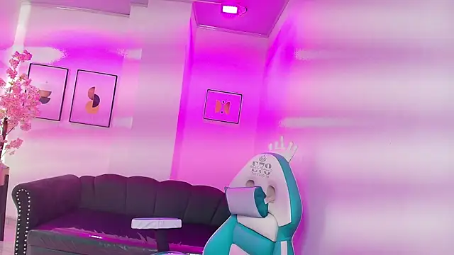 Arianna sweeet online show from February 2026 03:44:01 AM