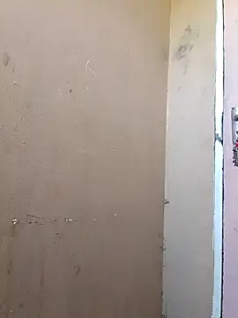 Snapshot of dadyd01 chatting on January 2025 09:04:02 AM dadyd01 online show from January 2025 09:04:02 AM