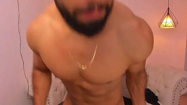 Santiago huntt online show from December 2024 12:41:02 AM